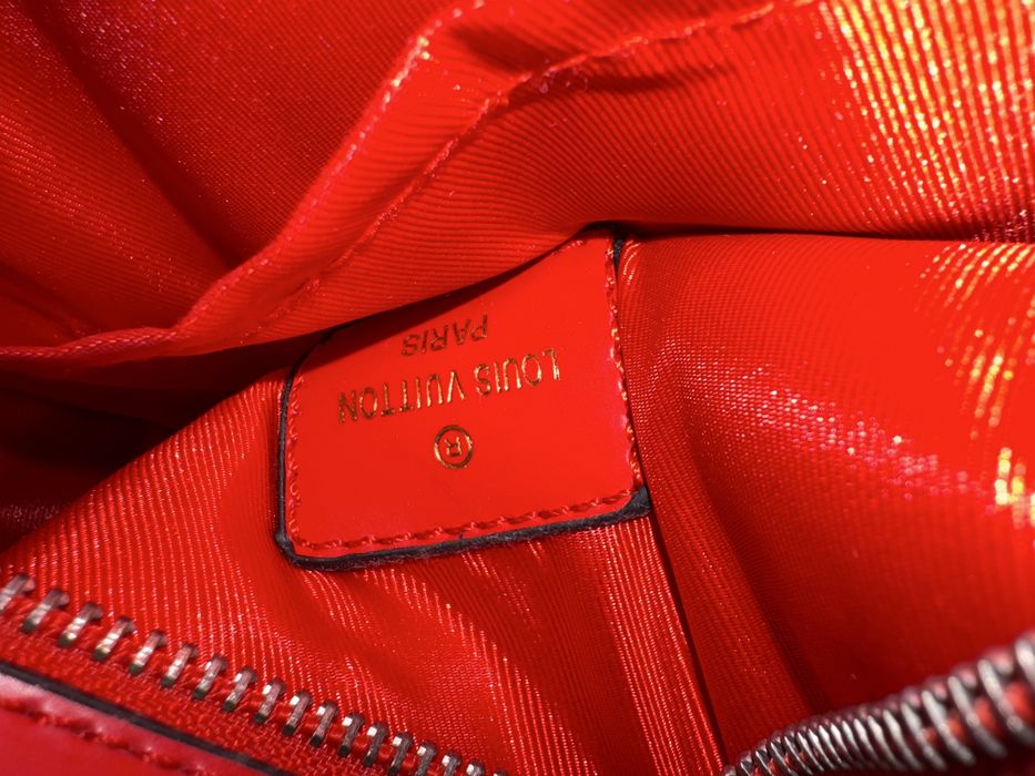 Borseta Louis Vuitton Paris, model Supreme