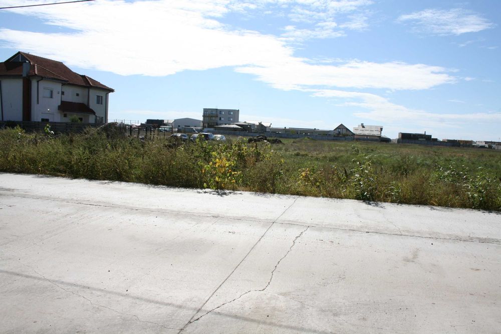 teren 500mp carcea-metro strada progresului .