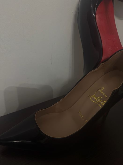 Louboutin hot chicks черно токчета 37 номер