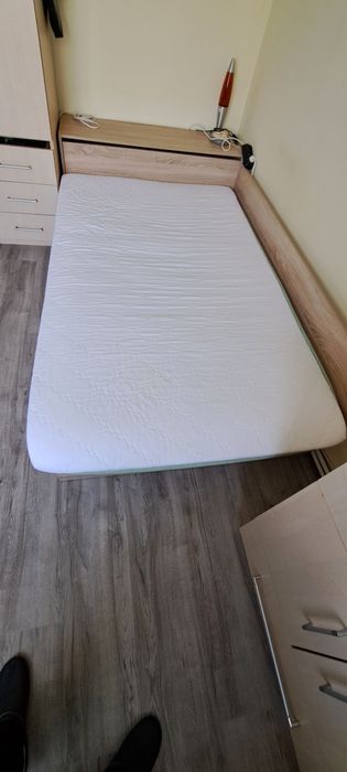 Приста с ракла 2 бр +2  бр топ матраци +подарък бюро