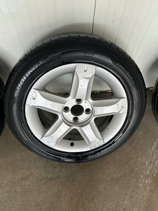 Алуминиеви джанти за Дачия  с летни гуми Hankook 205/55R16