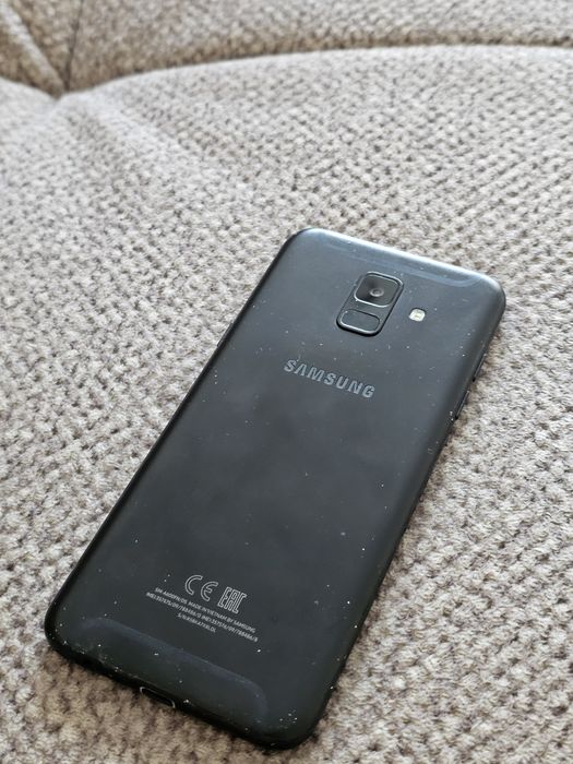 Продам самсунг Galaxy A6