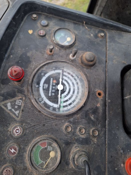 John   deere  2130