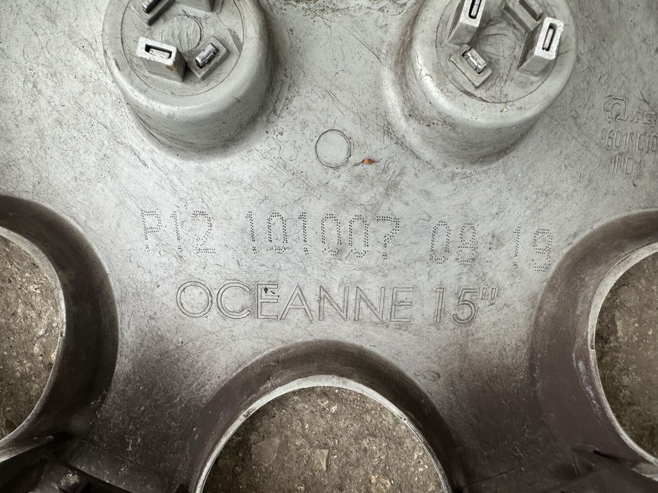 Тасове 15 цола за Пежо