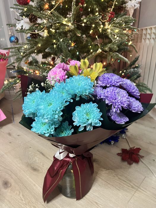 Букеты цветов б/у