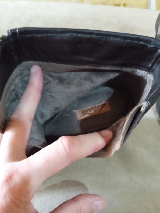 Продам полусапожки.