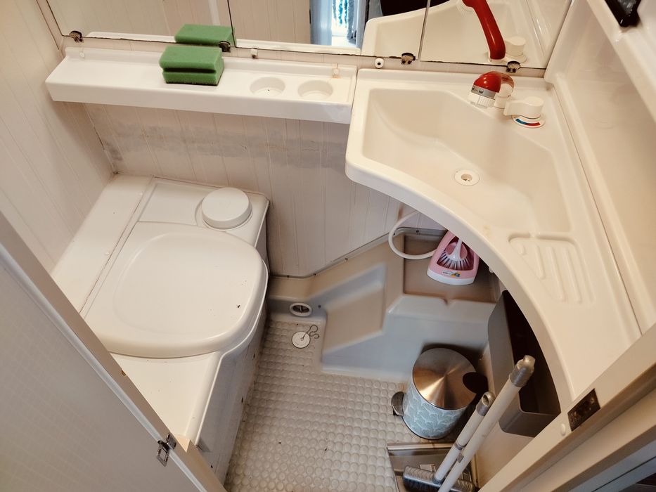 Каравана KIP42T в много добро състояние