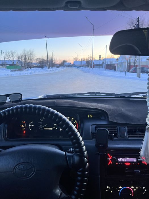 Продам Toyota Camry 25