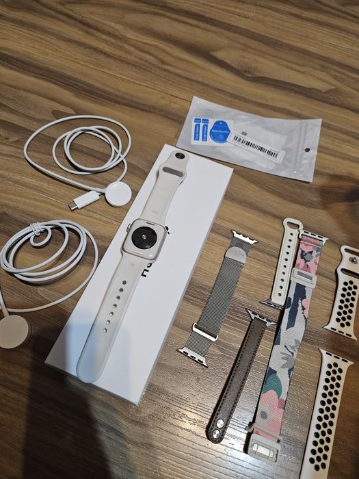 Apple watch SE (gen2) 40 mm Starlight