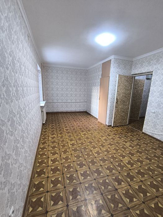 Аренда. 1 ком квартиру Сергели. Пустая.кирпич. акфа железная дверь