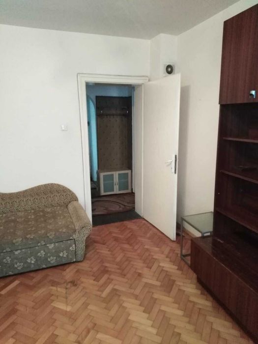 Дава се под наем Двустаен апартамент в София, Хиподрума - 75 кв.м за 348.84 € - Снимка #3