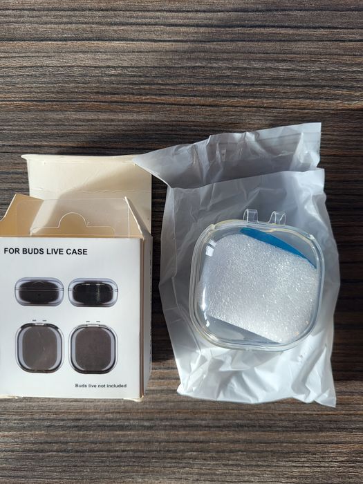 Нов протектор за слушалки Galaxy buds live