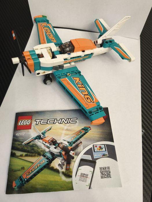 Продам самолёт LEGO technic 2 в одном