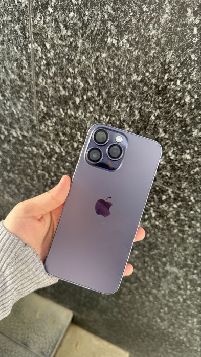 Iphone 14 pro max purple
