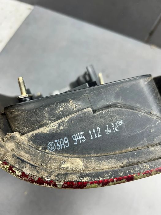 Lampa / Tripla stop dreapta pe aripa 3A9945112 Volkswagen VW Passat