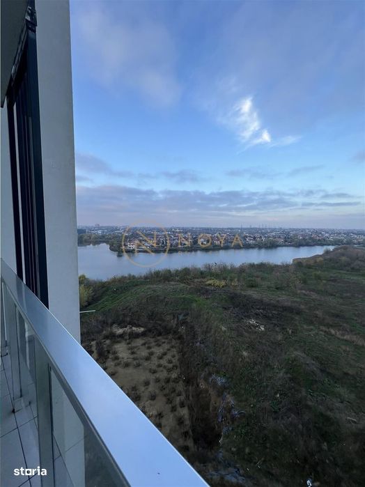 Apartament de 2 camere Estic Park parcare vedere lac