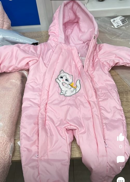 Продам детский комбинезон.