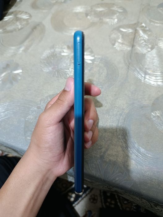 Samsung a02 sotiladi