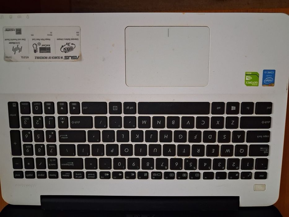Vând laptop Asus
