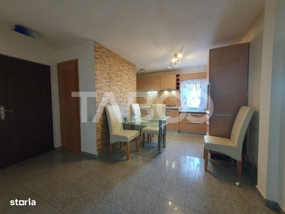 Apartament 3 camere decomandat 80 mp + 2 balcoane zona Teiului