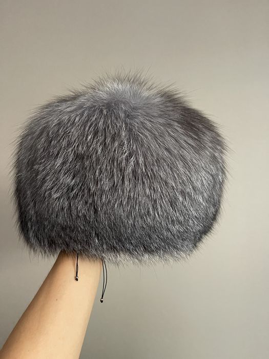 Шапка из чернобурки новая