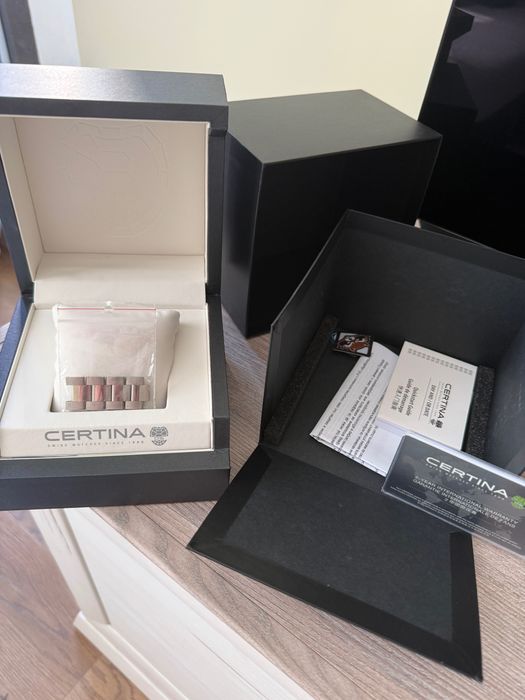 Certina часовник