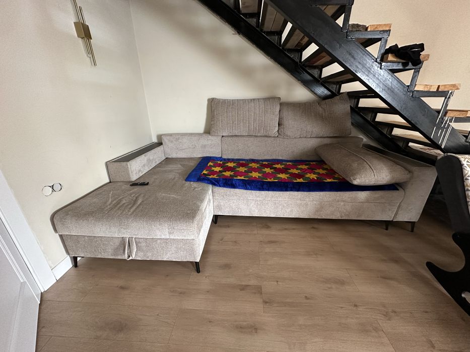 Продается 2-х этажный дом