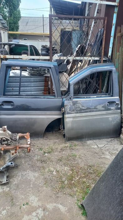 Дверы на иномаркый