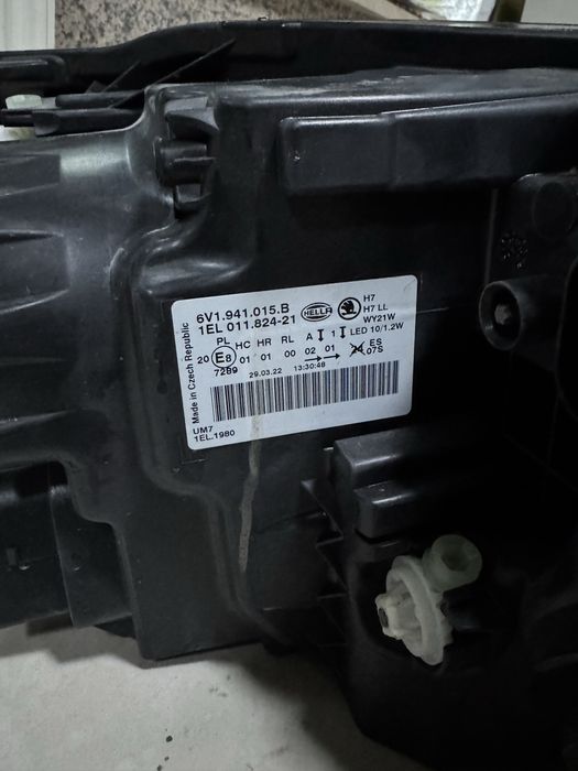Vand far/faruri stanga skoda fabia