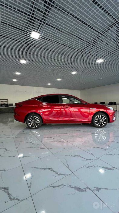 Sotuvda Jac j7 1.5Turbo liftbek