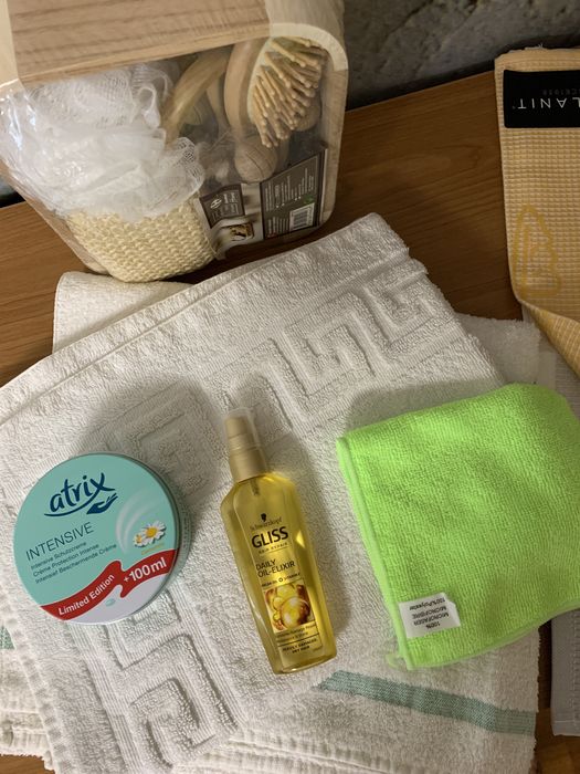 Set 2 Prosoape noi din bumbac