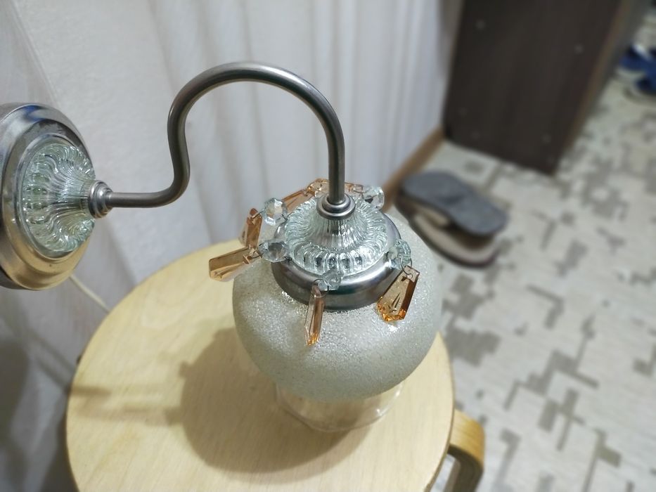 Настенный светильник