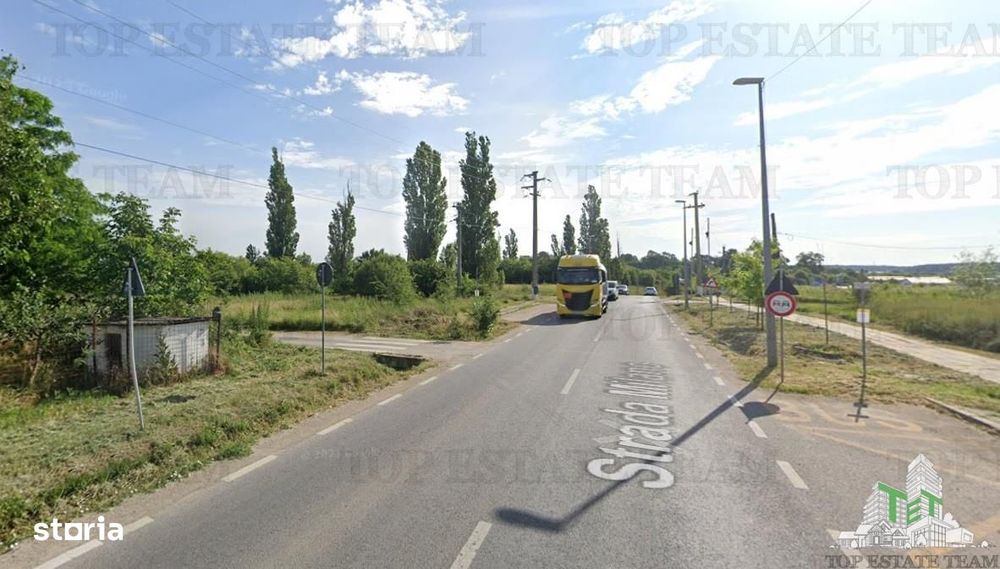 Teren 3000mp pe malul lacului Buftea