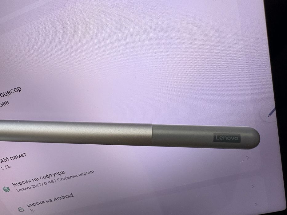 Lenovo Tab M11 with pen