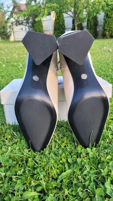 Botine ZARA, noi cu eticheta, marimea 38