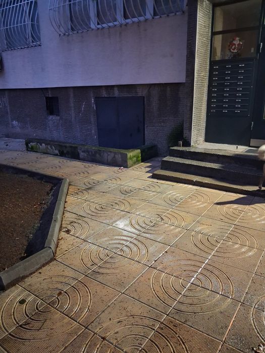 Дава се под наем Магазин в София, Разсадника - 12 кв.м за 59.67 € - Снимка #2