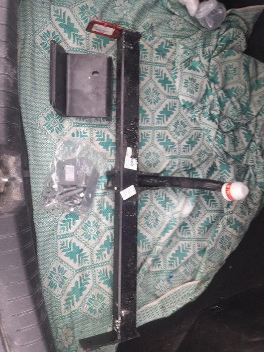 Продам фаркоп Tucson