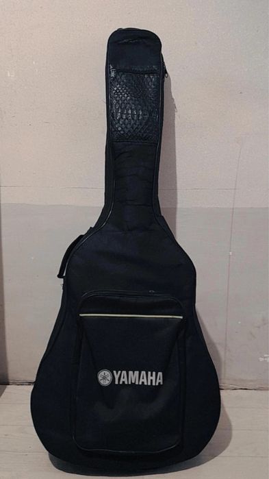 Гитара, жақсы сапада