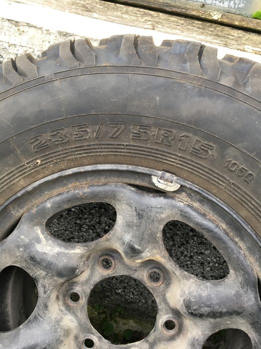 Гуми с джанти за кал и сняг