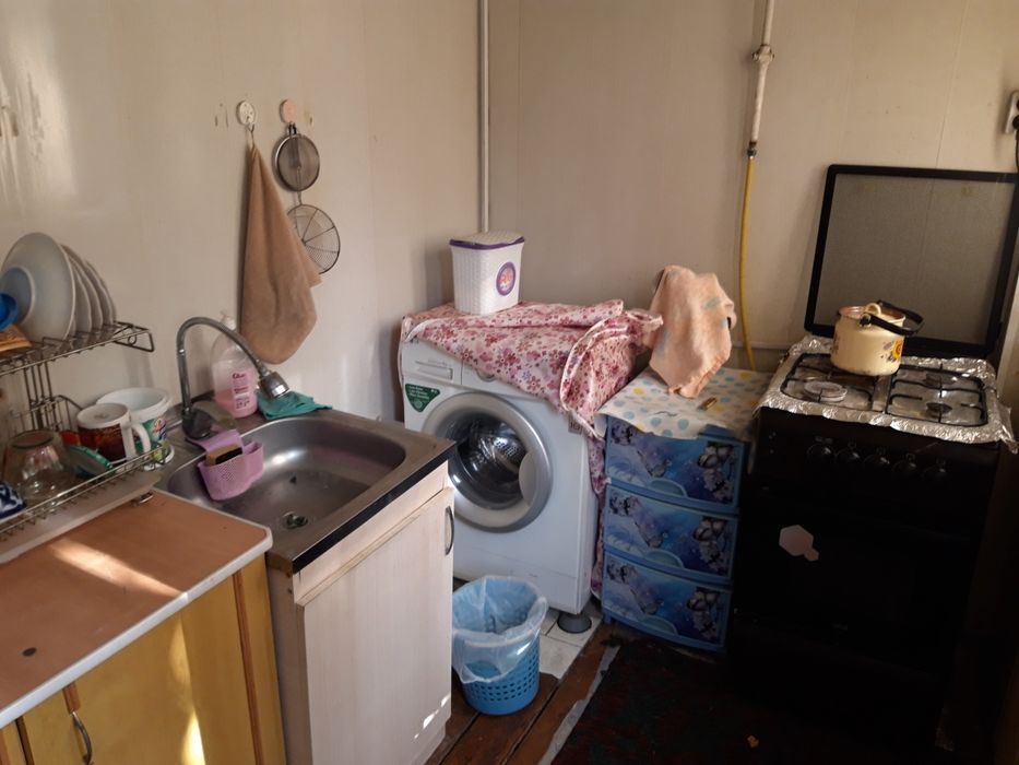 2 хоналик квартира Кукон уинверситетини олдида