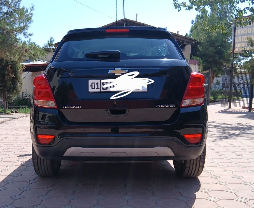 Tracker 1 sotiladi