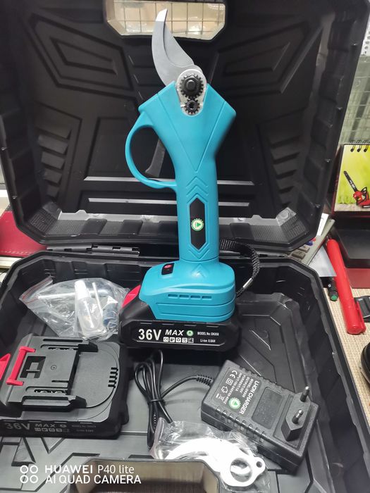 Акумулаторна ножица VERMARK STARKE/24v/5AH/