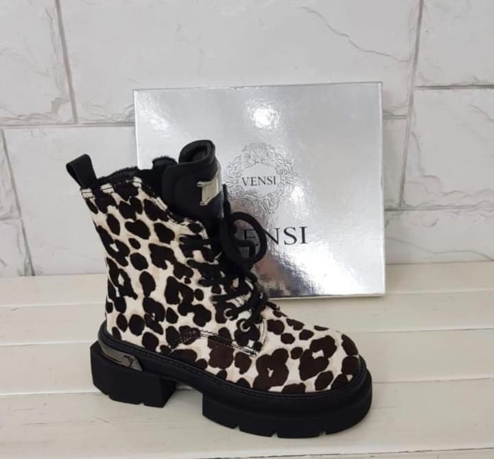 Ботинки весна 40-41р