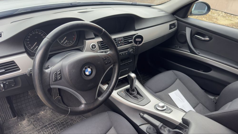 BMW Seria 3 320d M47