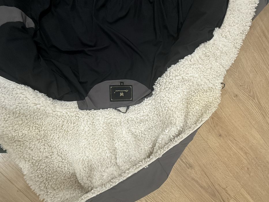 Продам зимний пуховик