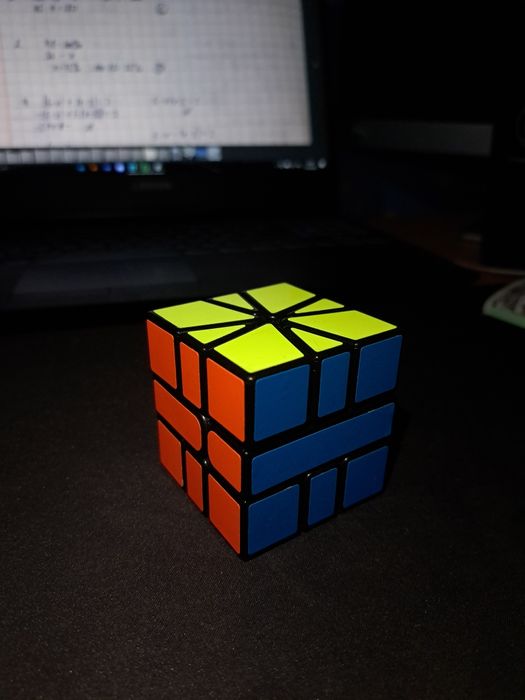 Кубик-Рубик Square 1
