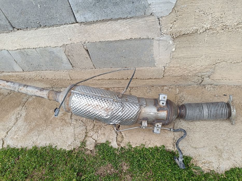 Продавам изпускателна система за Рено Меган 3