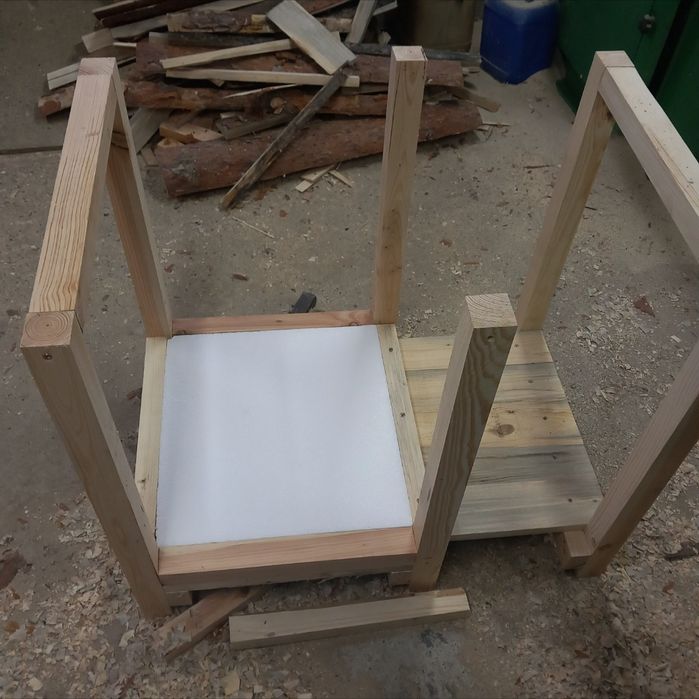 Къщичка за куче с изолация