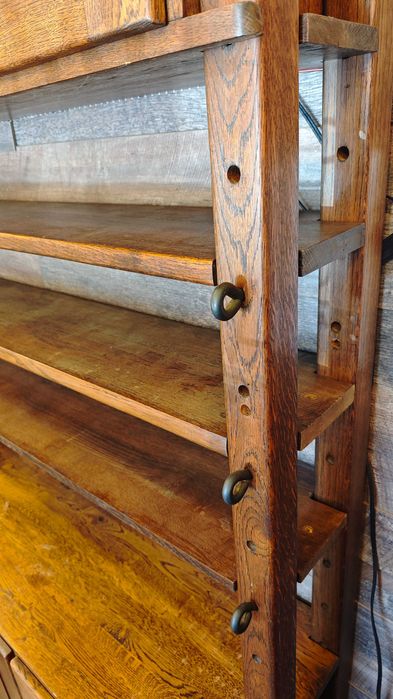 Секция от масивна дървесина