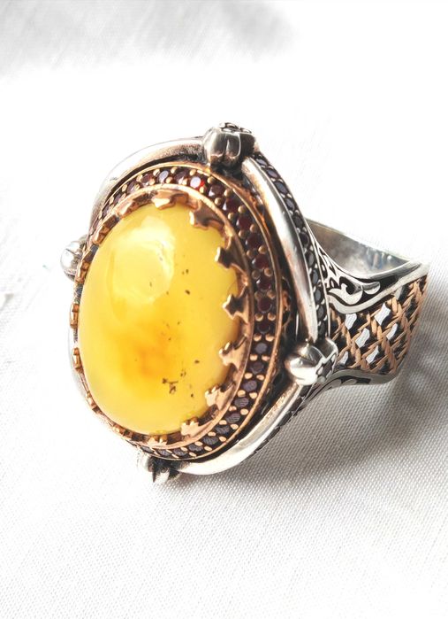 Голям Разкошен Сребърен Мъжки Султан Пръстен с Кехлибар, ARTUKBEY